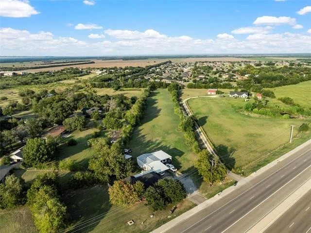 Photo of 10829 China Spring Road