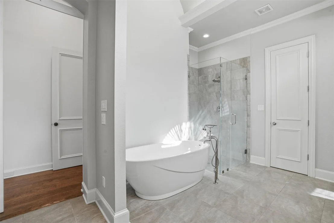 Photo of 3509 Lakebrook Drive