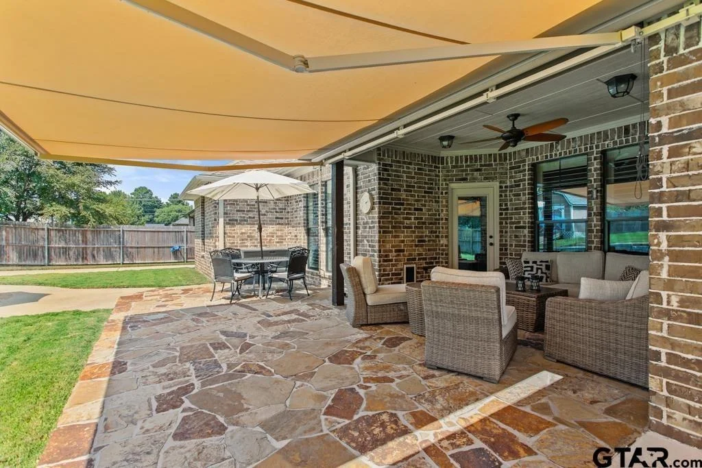 Photo of 19551 Sandhill Lane