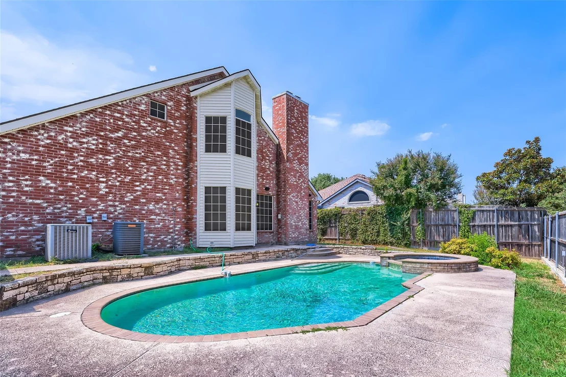 Photo of 316 Shady Timbers Lane