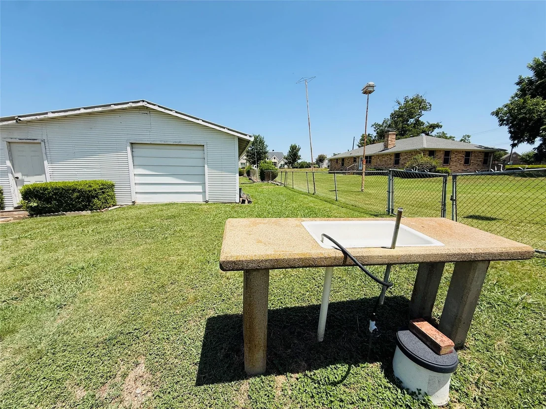 Photo of 1117 Laurence Drive