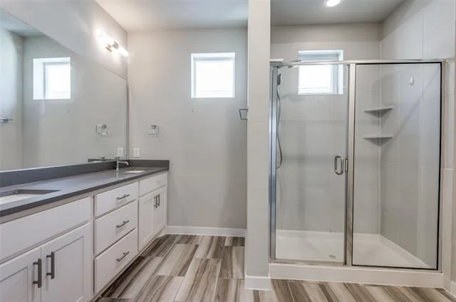 Photo of 1225 Crownview Lane