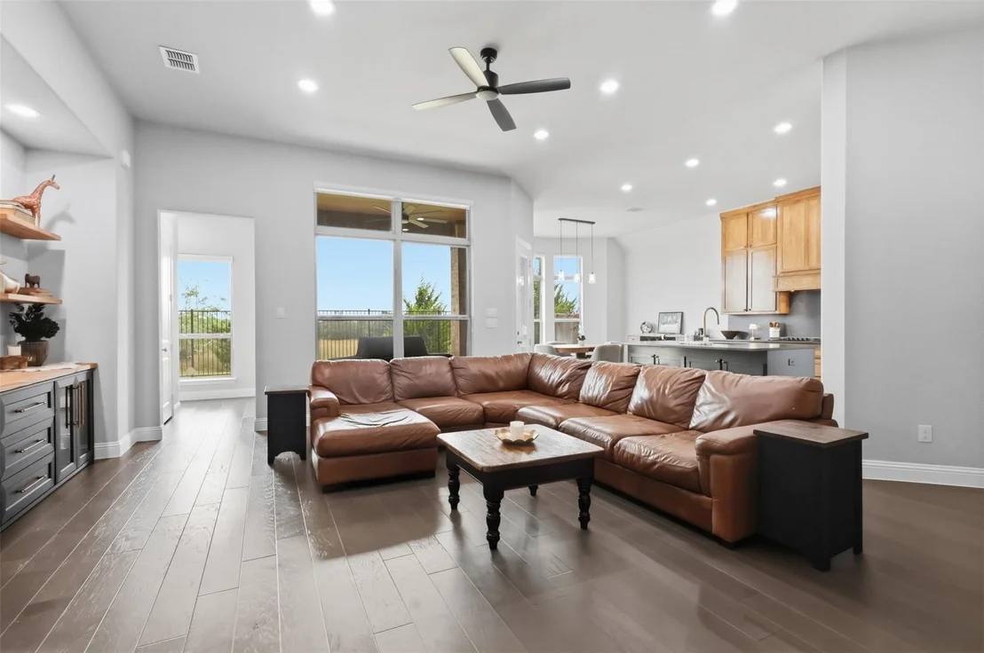 Photo of 3437 Ridgecross Drive