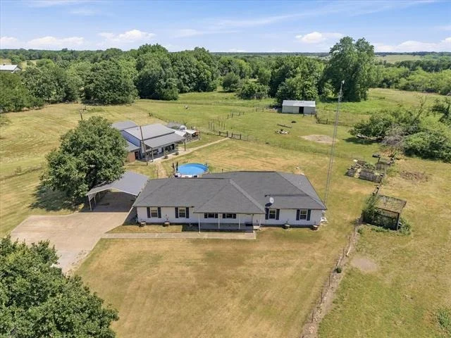 Photo of 5848 County Road 283