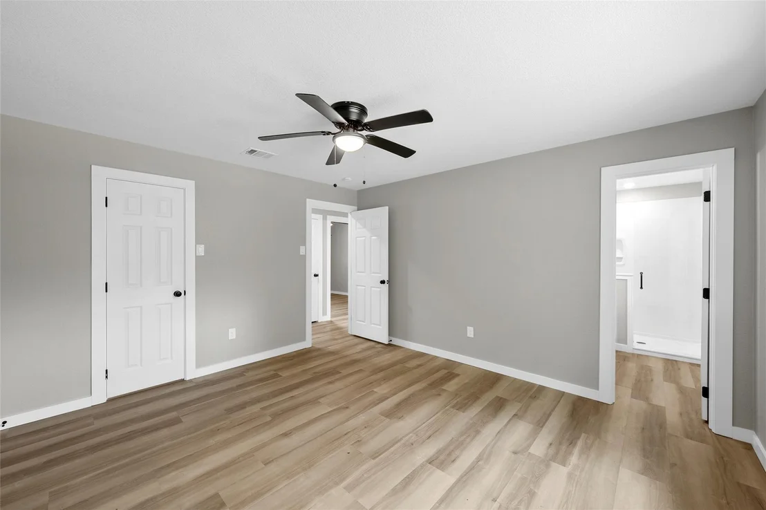 Photo of 139 Cresthill Circle