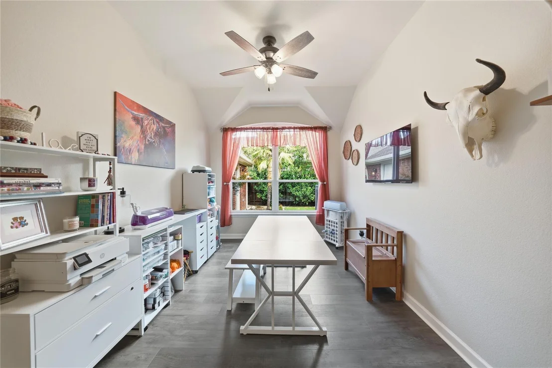 Photo of 1003 Killian Drive