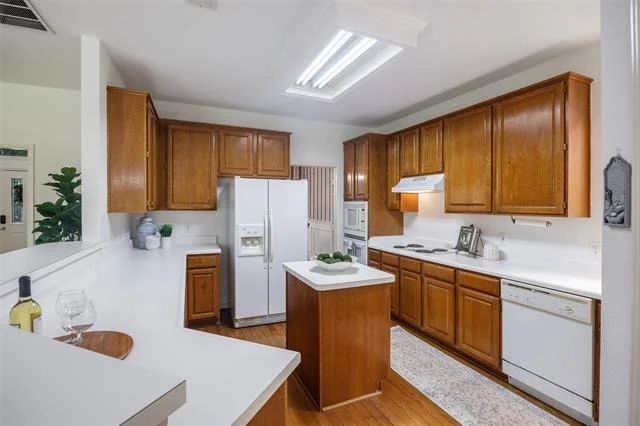 Photo of 2400 Manchester Drive