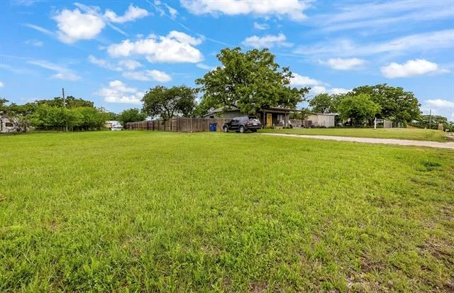Photo of 506 W 2nd Street