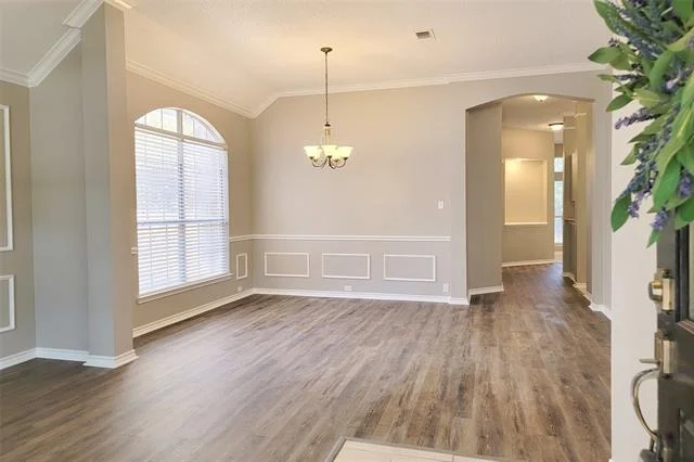 Photo of 1604 Knoll Ridge Circle