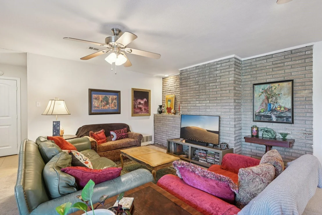 Photo of 1202 Hopkins Drive