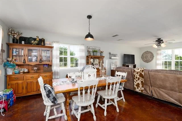 Photo of 1002 County Road 209