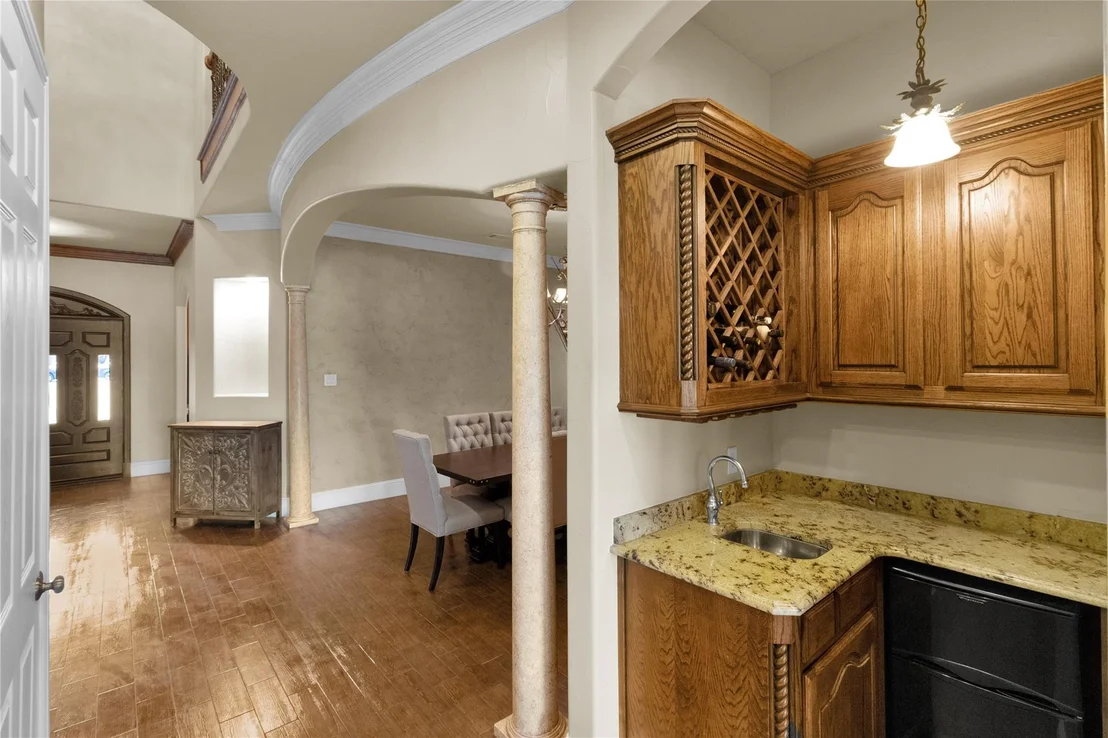 Photo of 815 Meadow Lark Lane