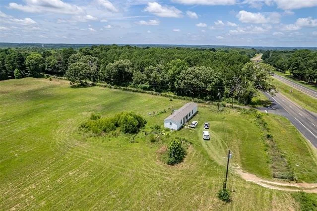 Photo of 15688 US Highway 271
