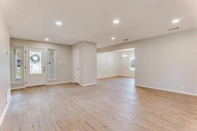 Photo of 104 Pontiac Drive