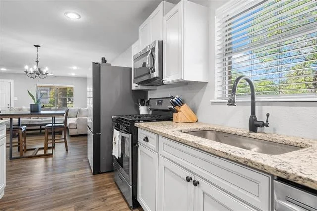 Photo of 316 W 3rd Street