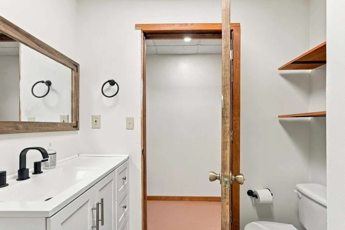Photo of 373 Brook Drive