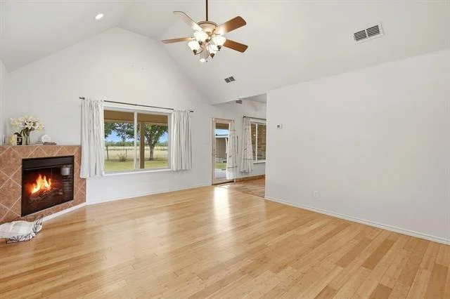 Photo of 165 Sanford Lane