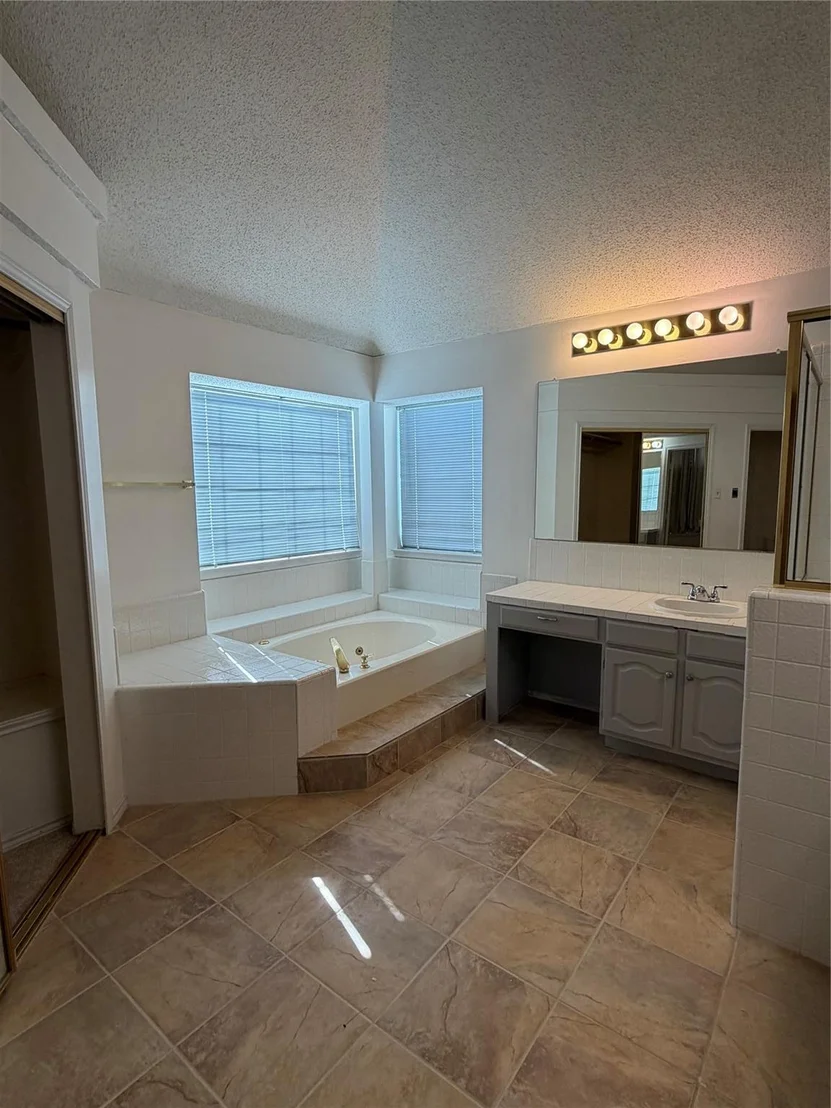 Photo of 1509 Collin Drive