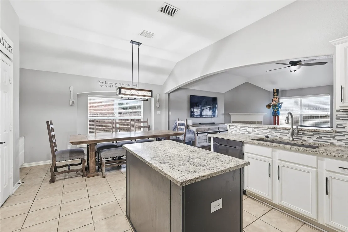 Photo of 5403 Lavaca Road
