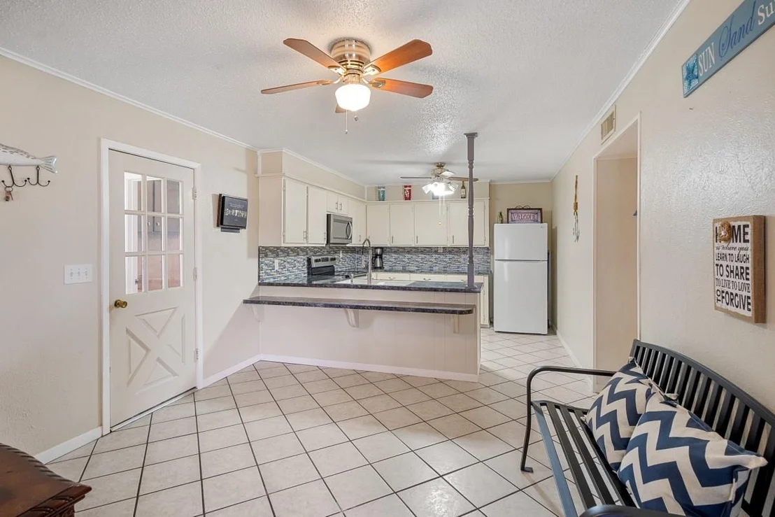 Photo of 100 W Oak Acres Drive