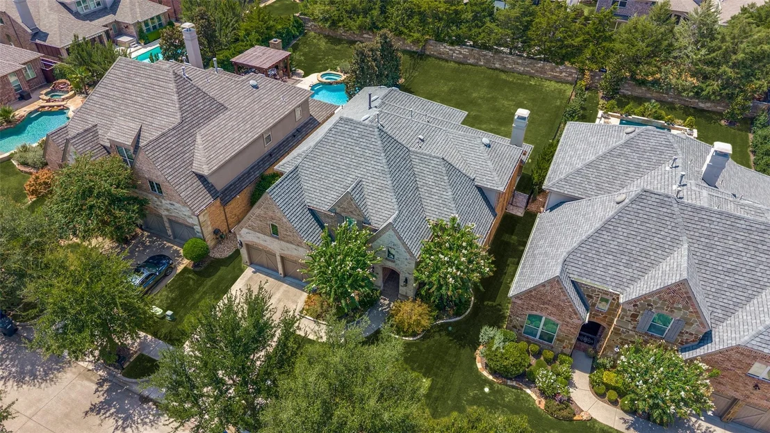Photo of 5804 River Highlands Drive