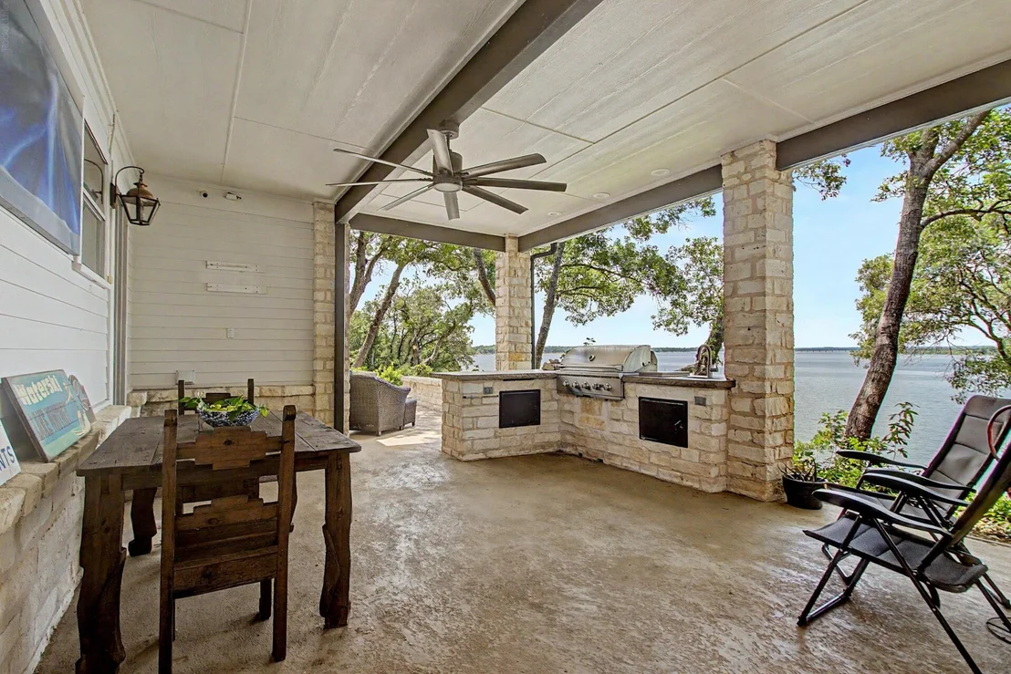 Photo of 131 Live Oak Drive