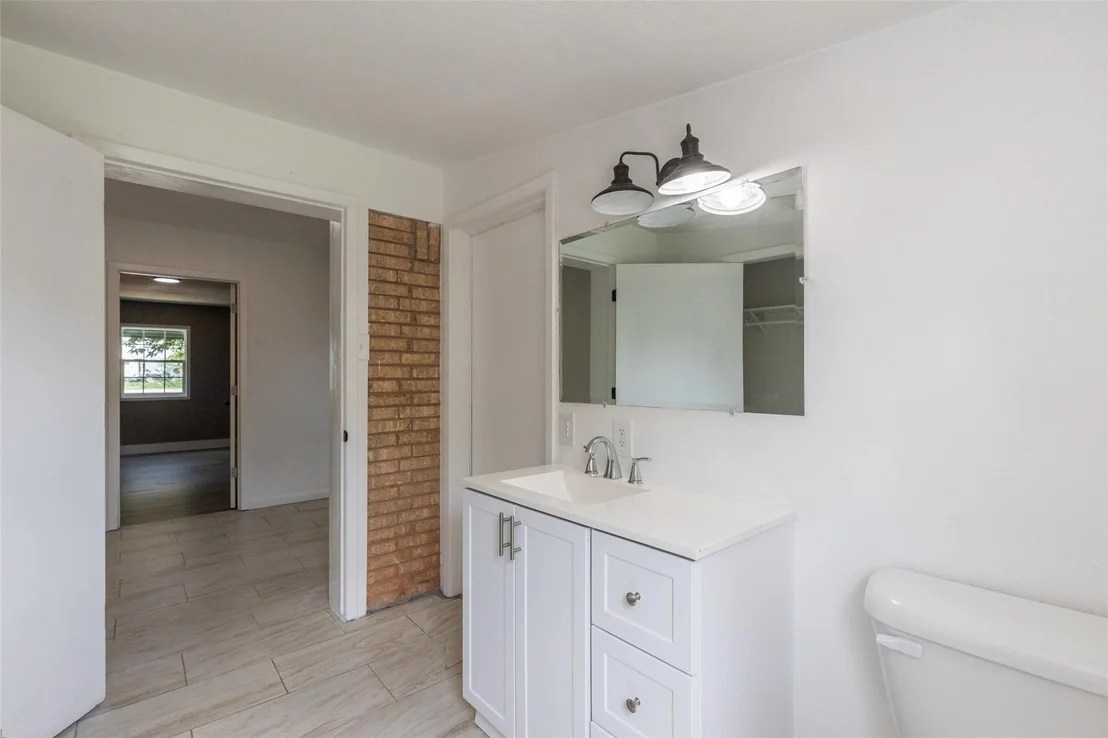 Photo of 320 S 12th Street
