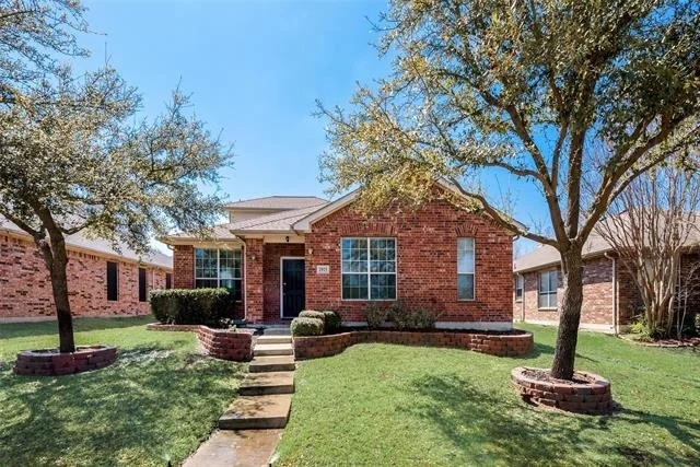 Photo of 2925 Clear Creek Drive