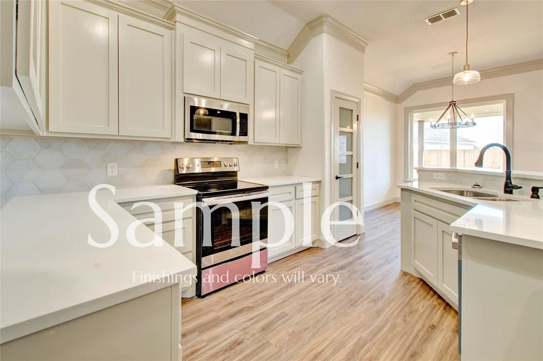 Photo of 7648 Mountain View Road
