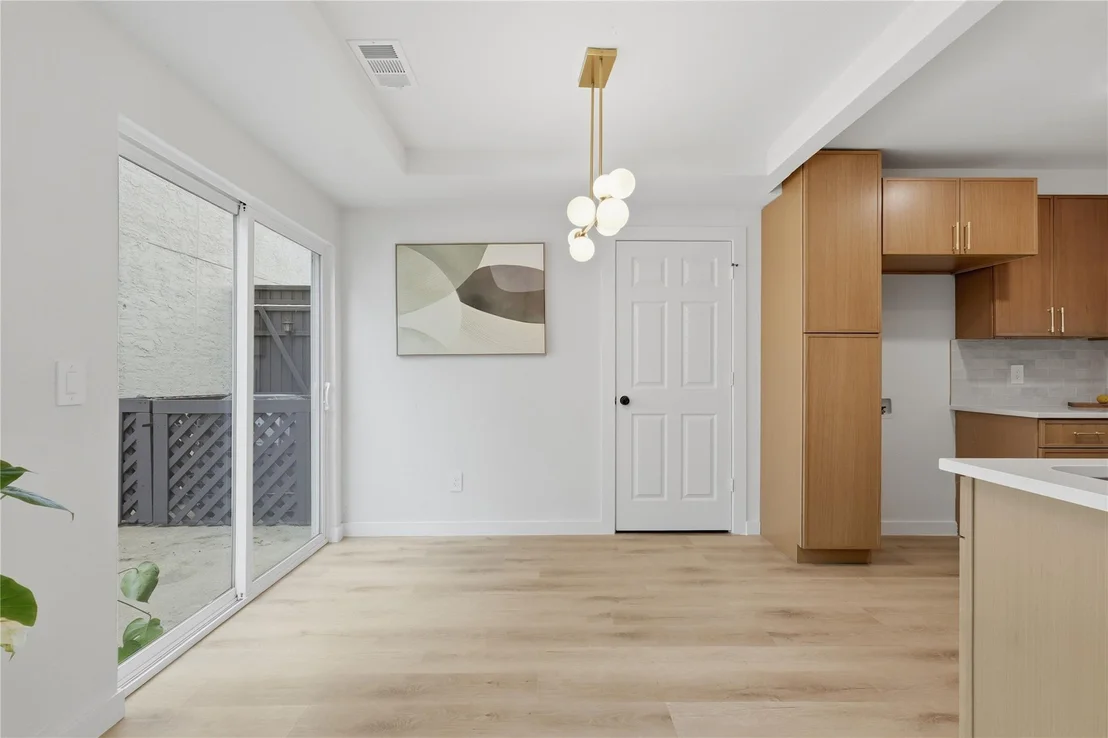 Photo of 17118 Planters Row