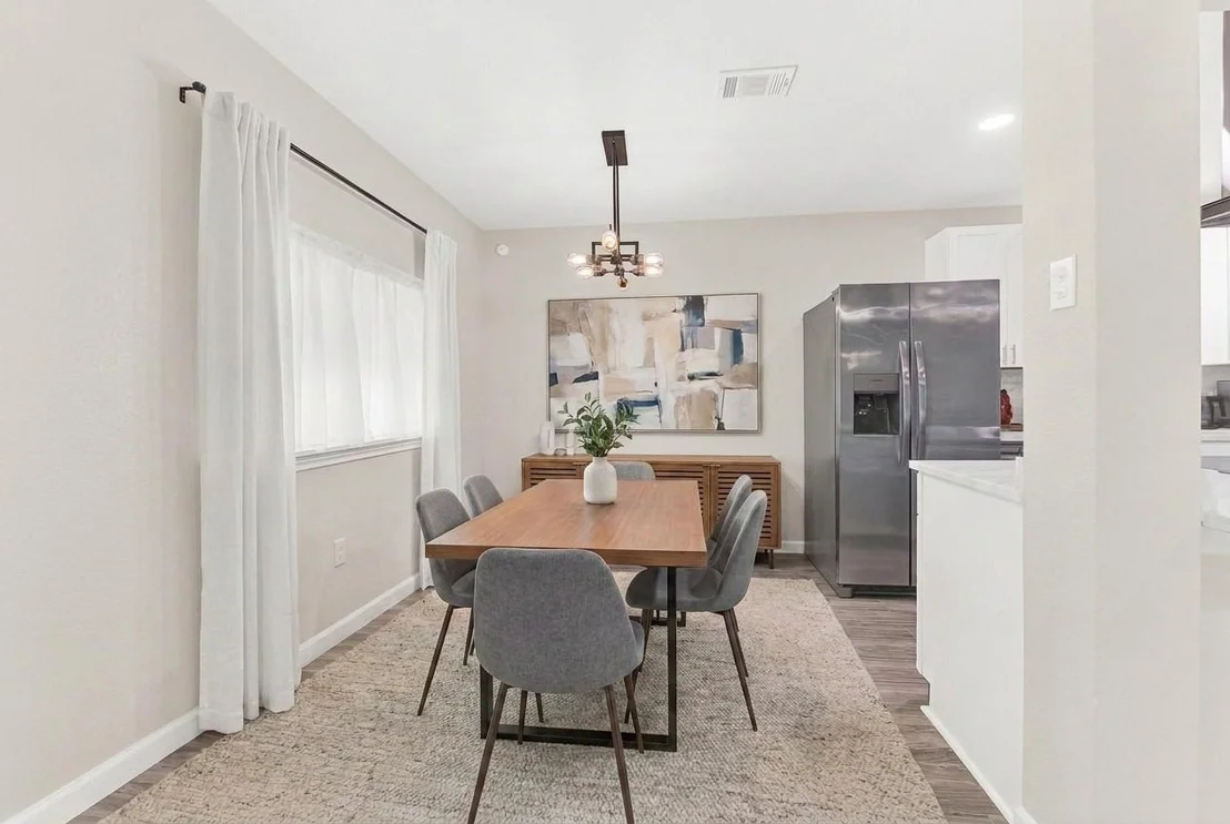 Photo of 745 Pinehurst Drive