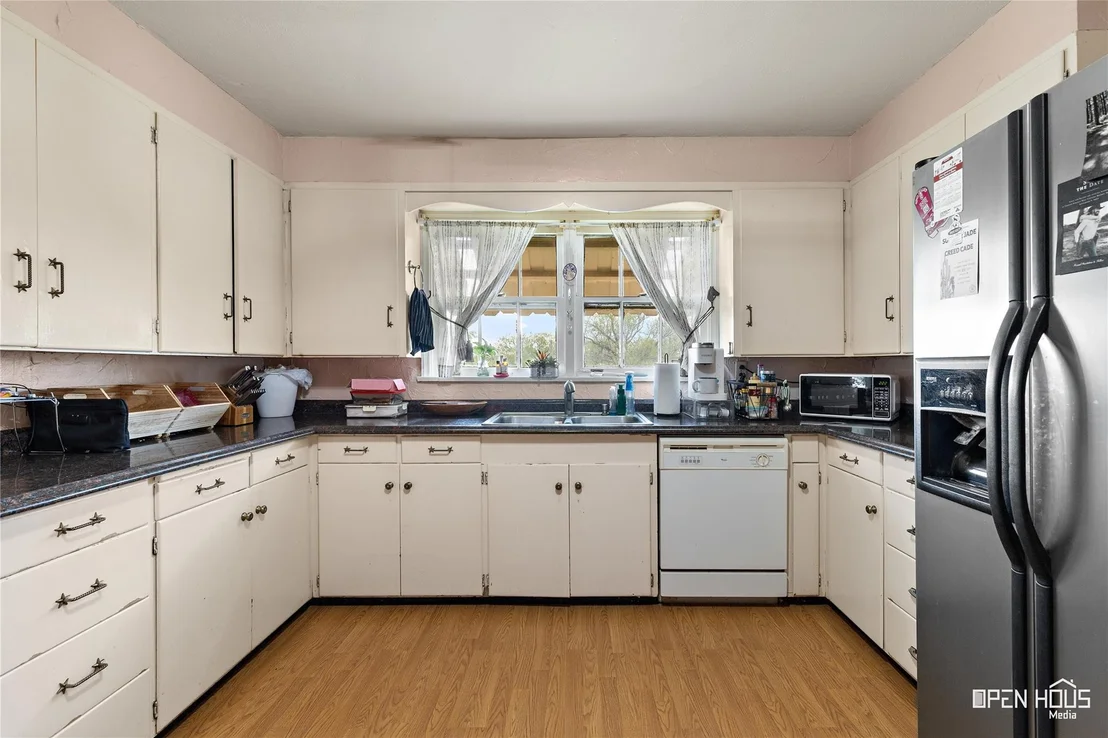 Photo of 1593 Irvin Road