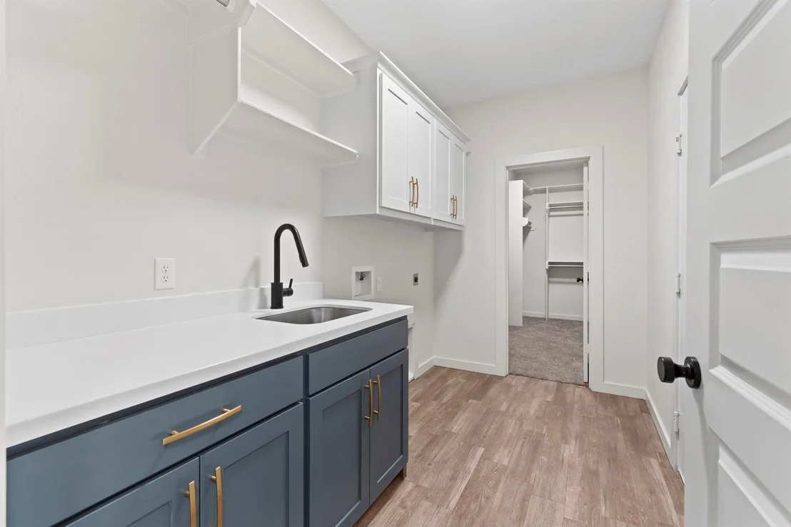 Photo of 16421 Clearview Drive