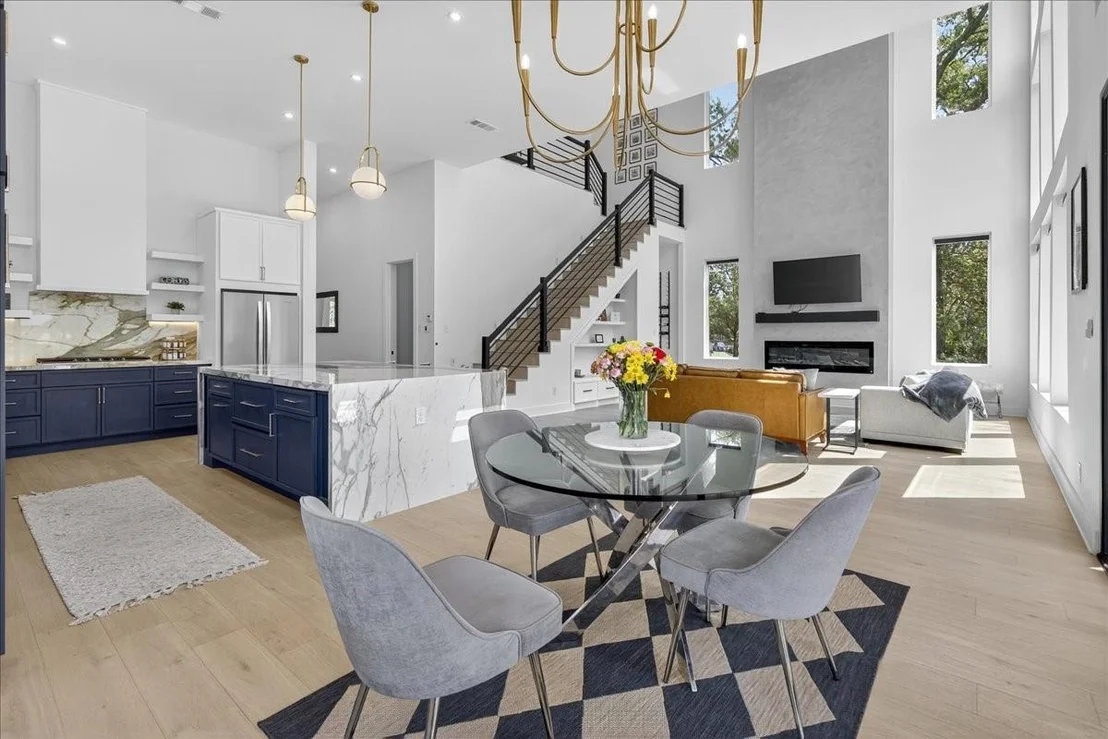 Photo of 111 Nob Hill Circle