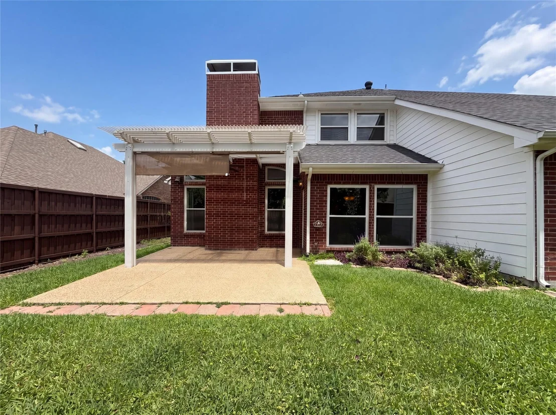 Photo of 4536 Risinghill Drive