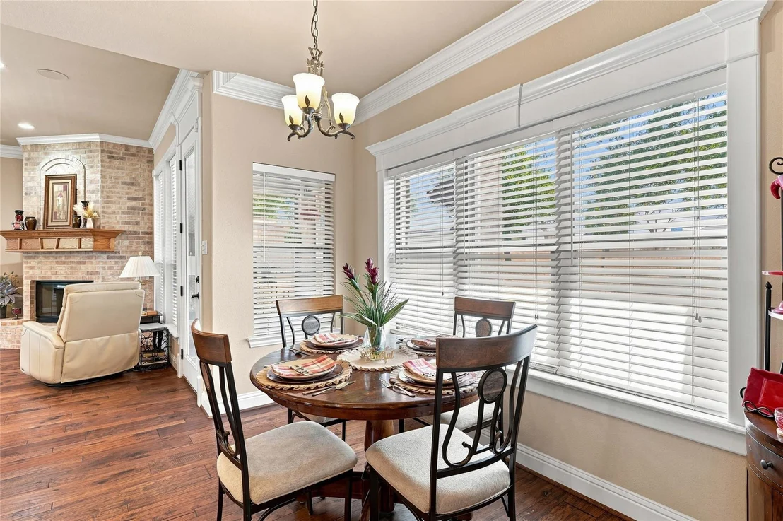 Photo of 6909 Westover Drive