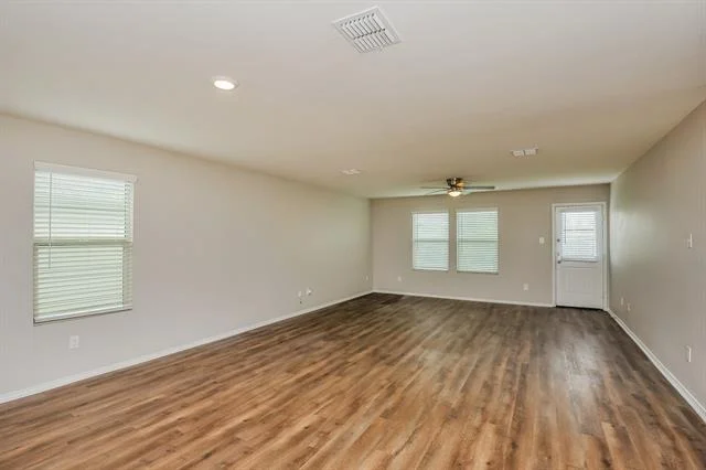 Photo of 305 Anvil Drive