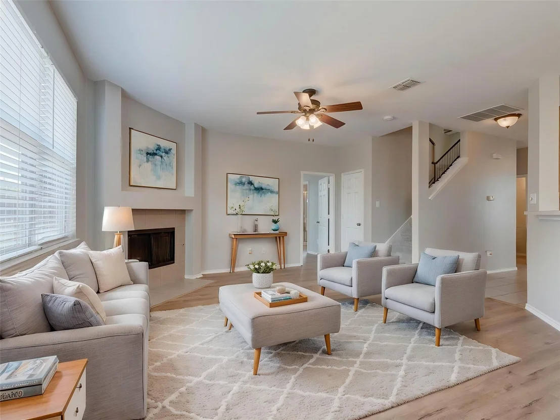 Photo of 4629 Indian Rock Drive