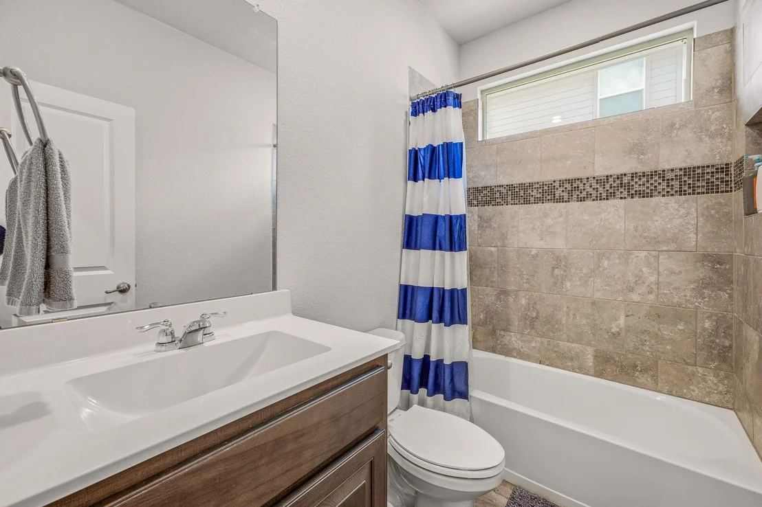 Photo of 1106 Burlingame Drive