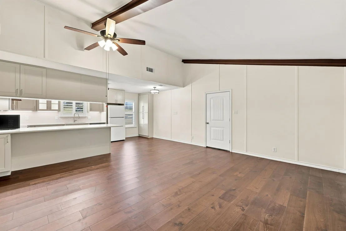 Photo of 21121 County Road 1291