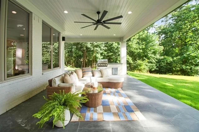 Photo of 16862 Cardinal Lane