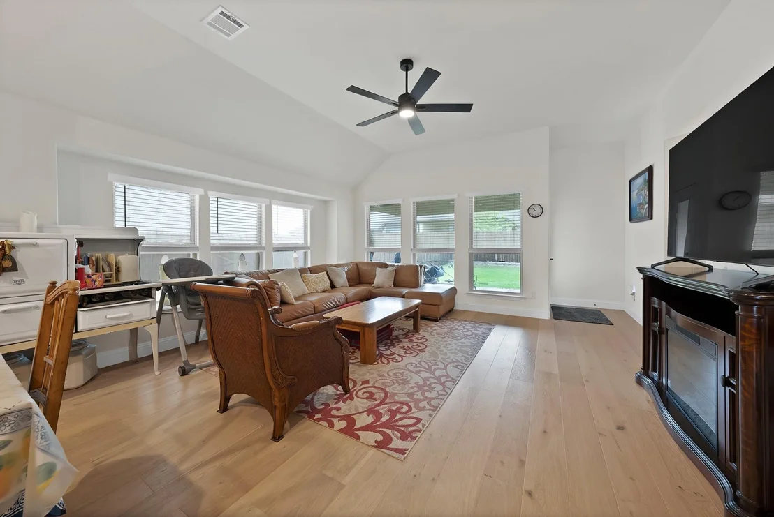 Photo of 1521 Alexander Drive