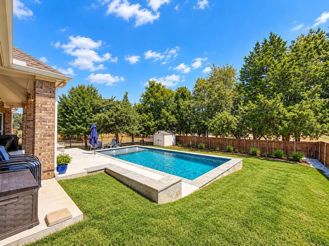 Photo of 1400 Bonanza Lane
