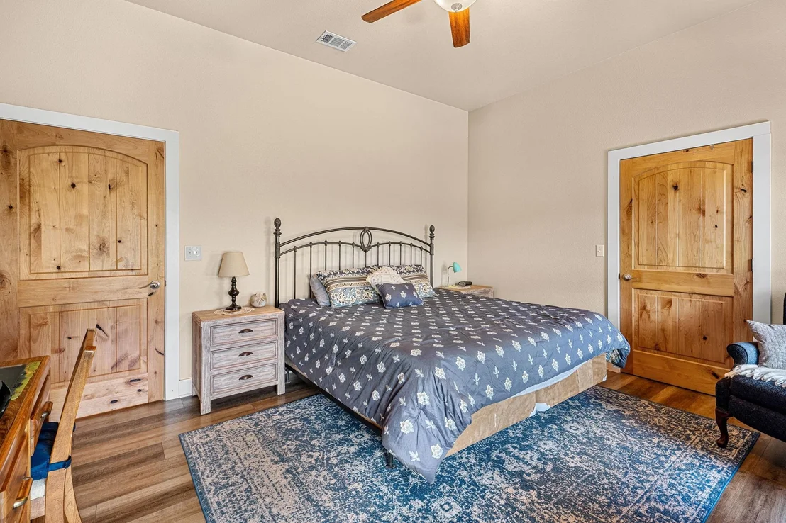 Photo of 1795 County Road 2730
