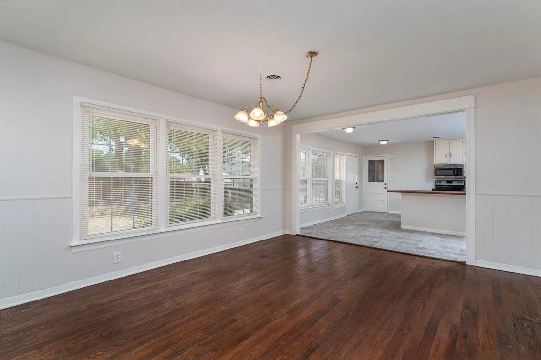 Photo of 1119 Dula Circle