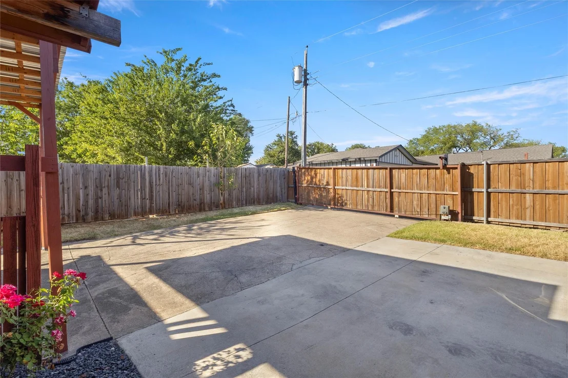 Photo of 1646 Savage Drive