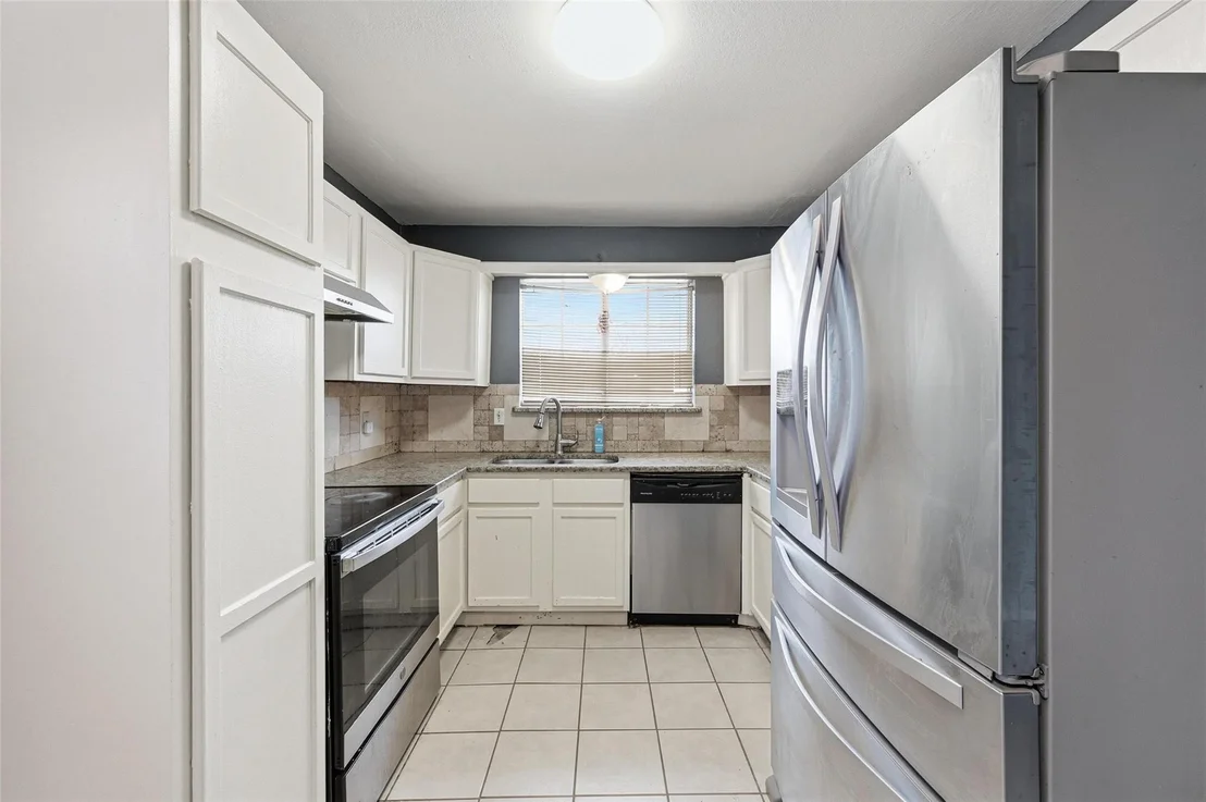 Photo of 905 Brookhaven Drive
