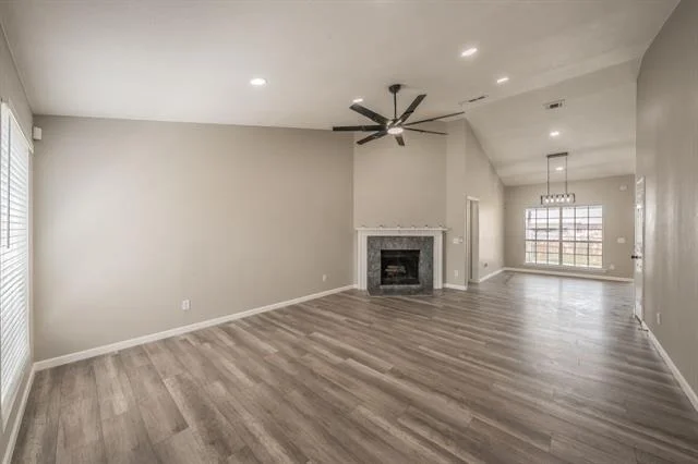 Photo of 1548 High Pointe Lane