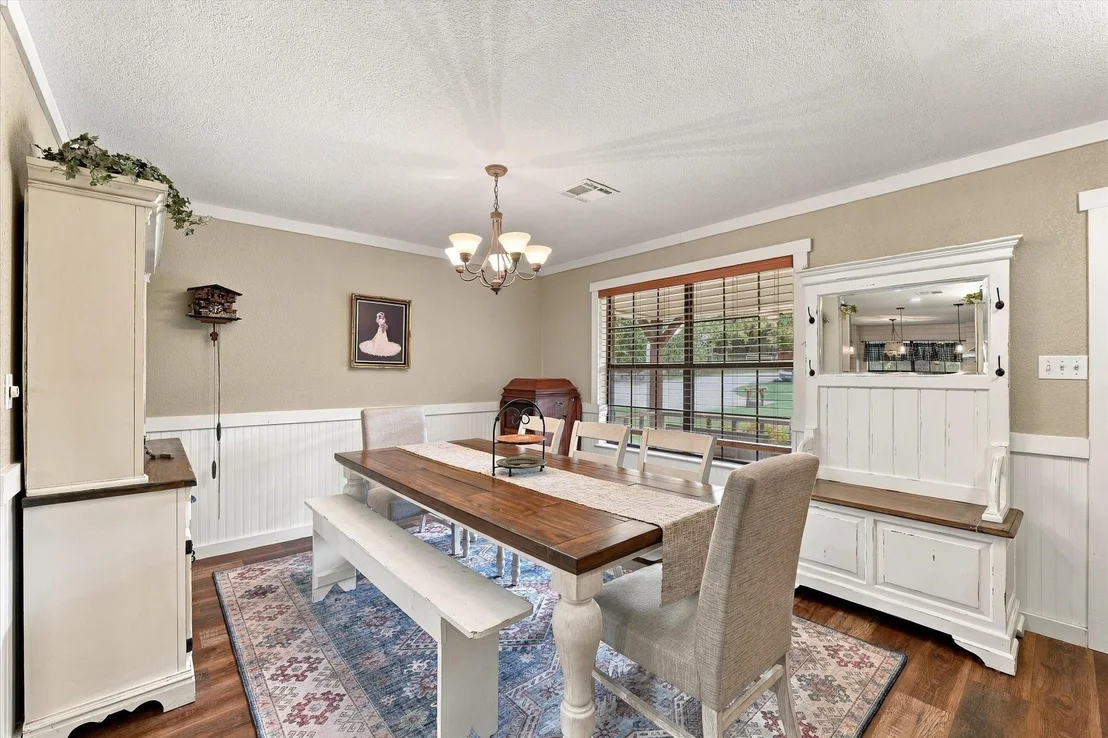 Photo of 1600 Fox Ridge Road