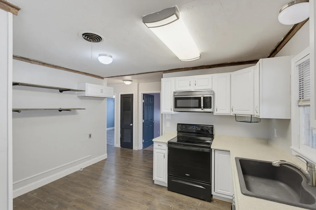 Photo of 750 Westview Drive